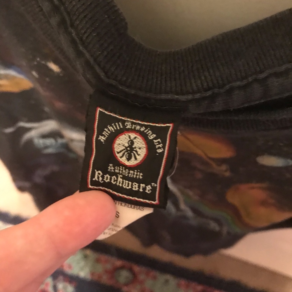 T shirt - Picture 3 of 3